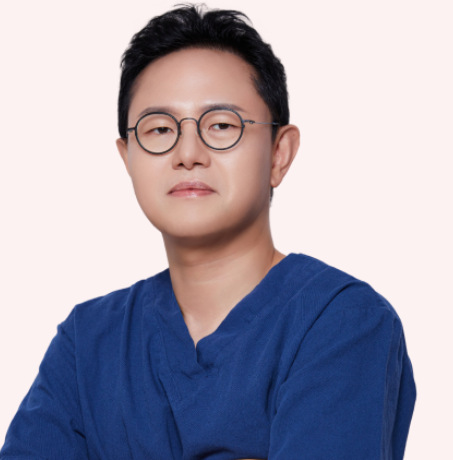 Dr. Kim In-gu, Director of Royal Line